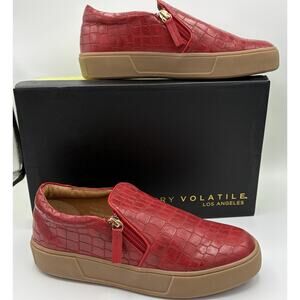 Volatile Los Angeles Women’s Speedman Red Croc Print Sneakers Size 7.5 Side Zips